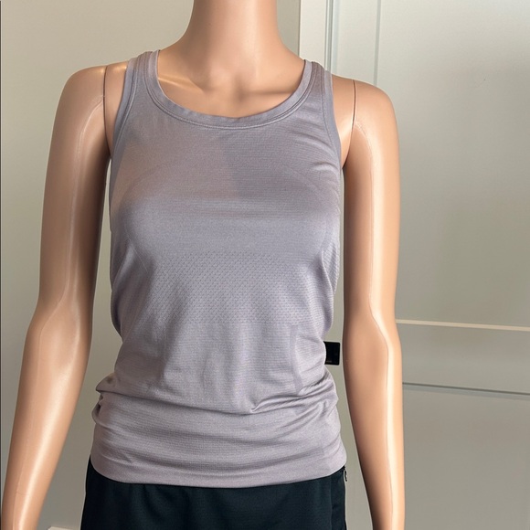 lululemon athletica Tops - Lululemon Swiftlytech tank top